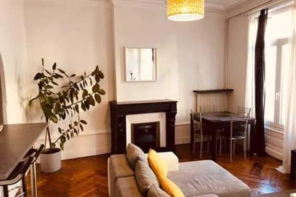 Photo of Livingroom in Jacquard - Prefecture