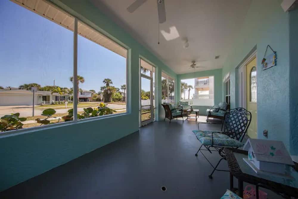 Photo of Outdoor in Boardwalk