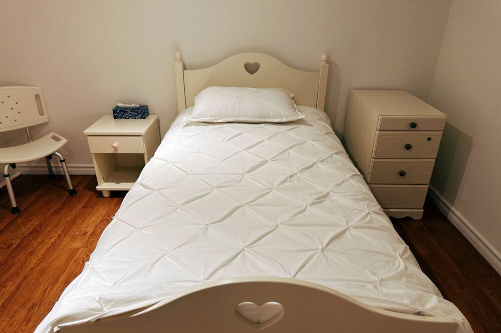 Photo of Bedroom in Newmarket