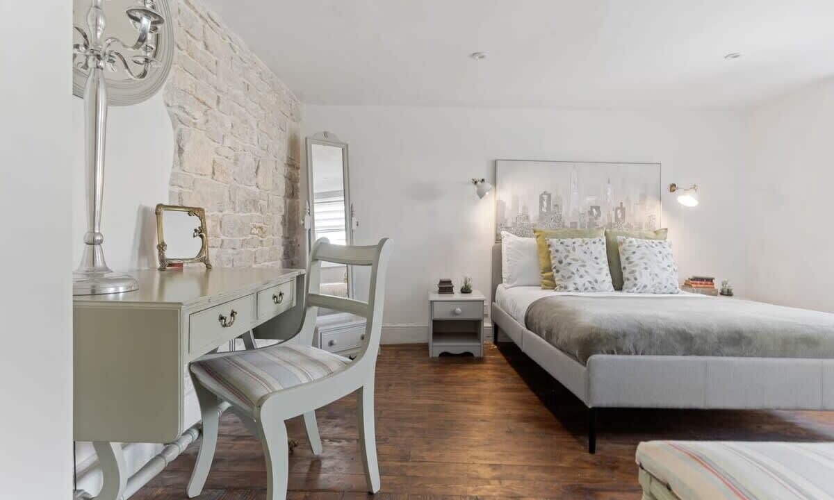 Photo of Others in Batheaston