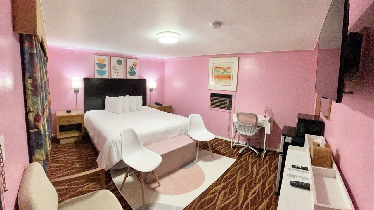 Photo of Bedroom in Bowling Green