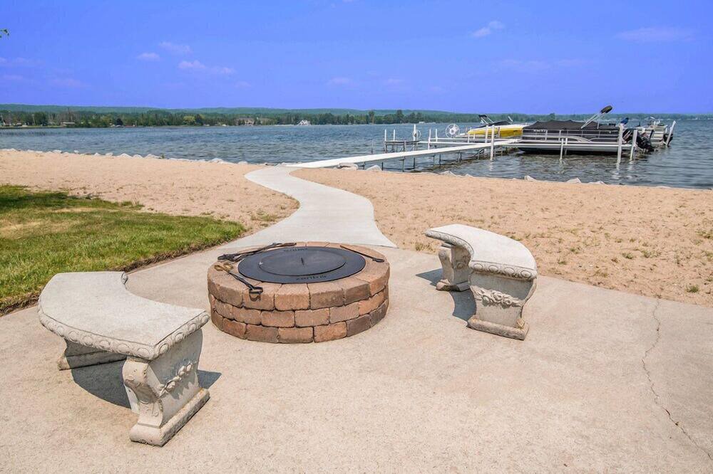 Photo of Outdoor in Conway
