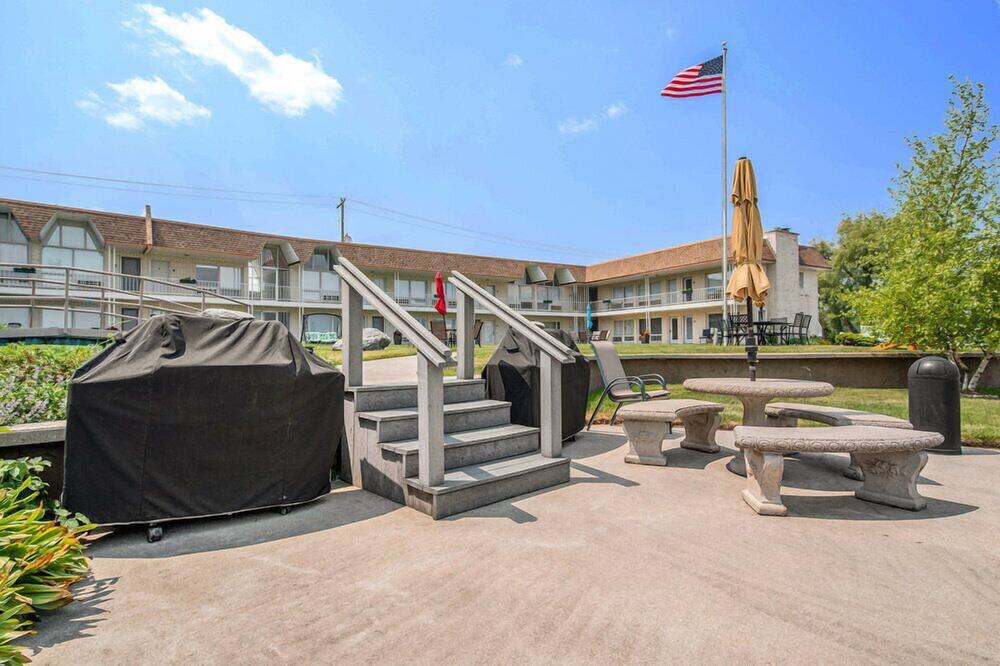 Photo of Outdoor in Conway