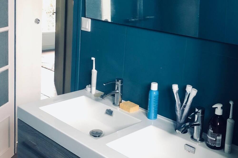 Photo of Bathroom in Arvert