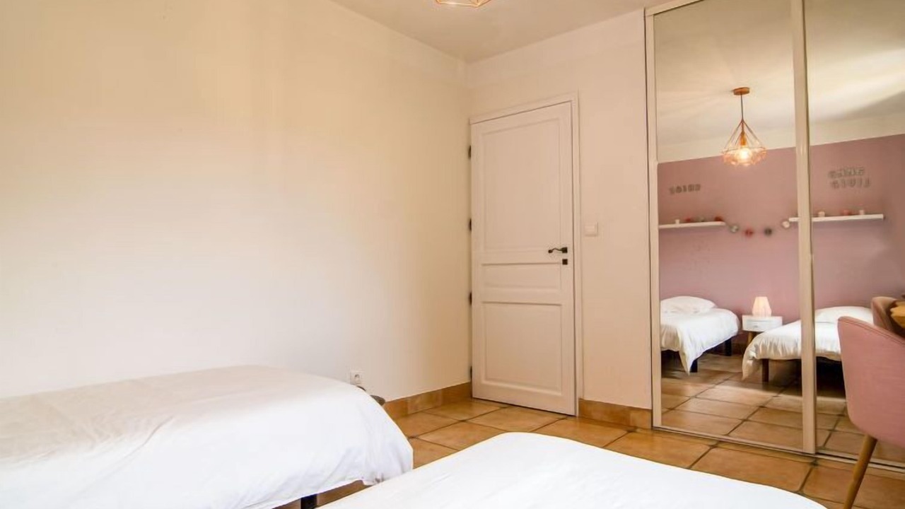 Photo of Others in Tourves