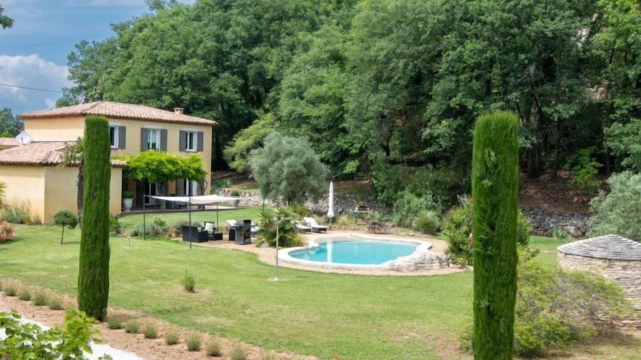 Photo of Outdoor in Tourves