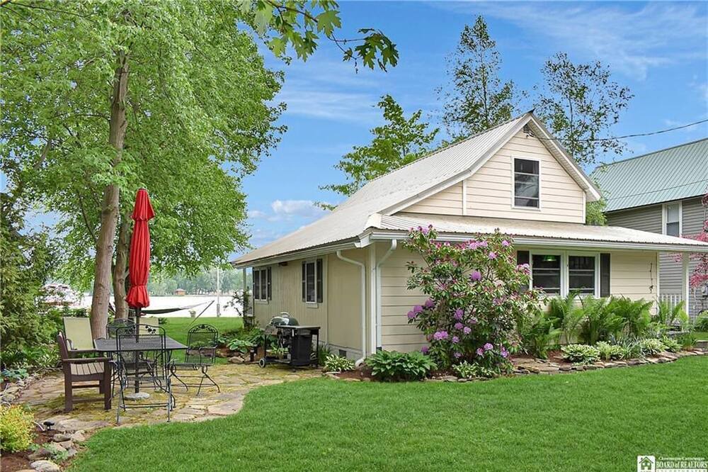 Photo of Outdoor in Jamestown