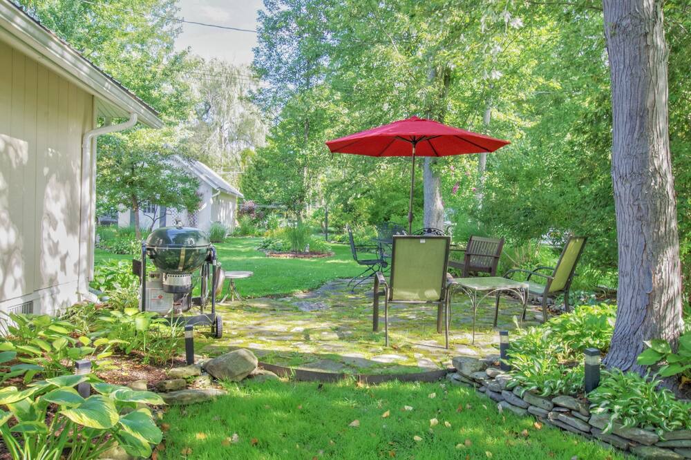 Photo of Outdoor in Jamestown