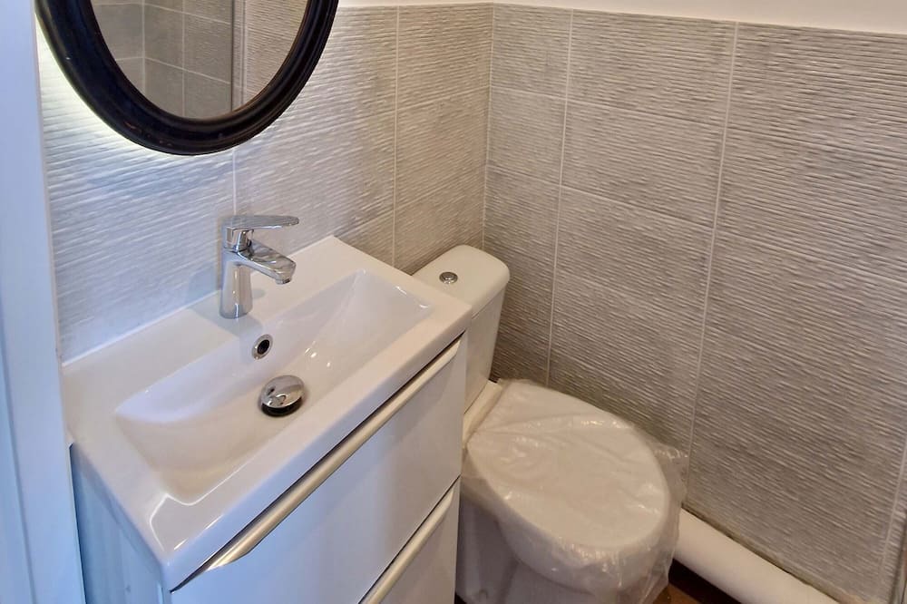 Photo of Bathroom in Cote Est Soquence