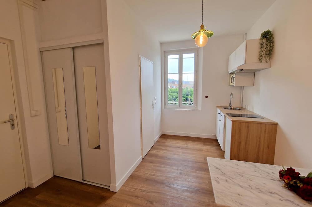 Photo of Kitchen in Cote Est Soquence