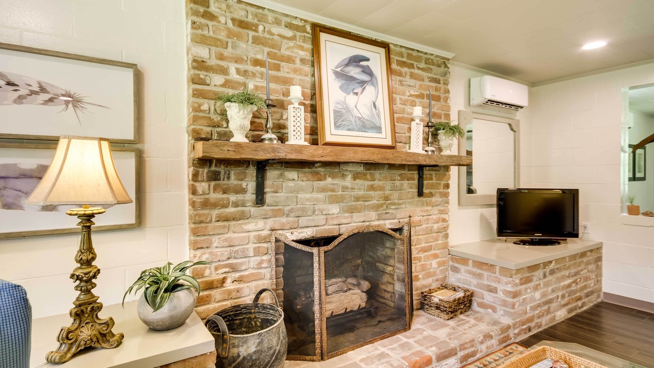 Photo of Livingroom in McComb