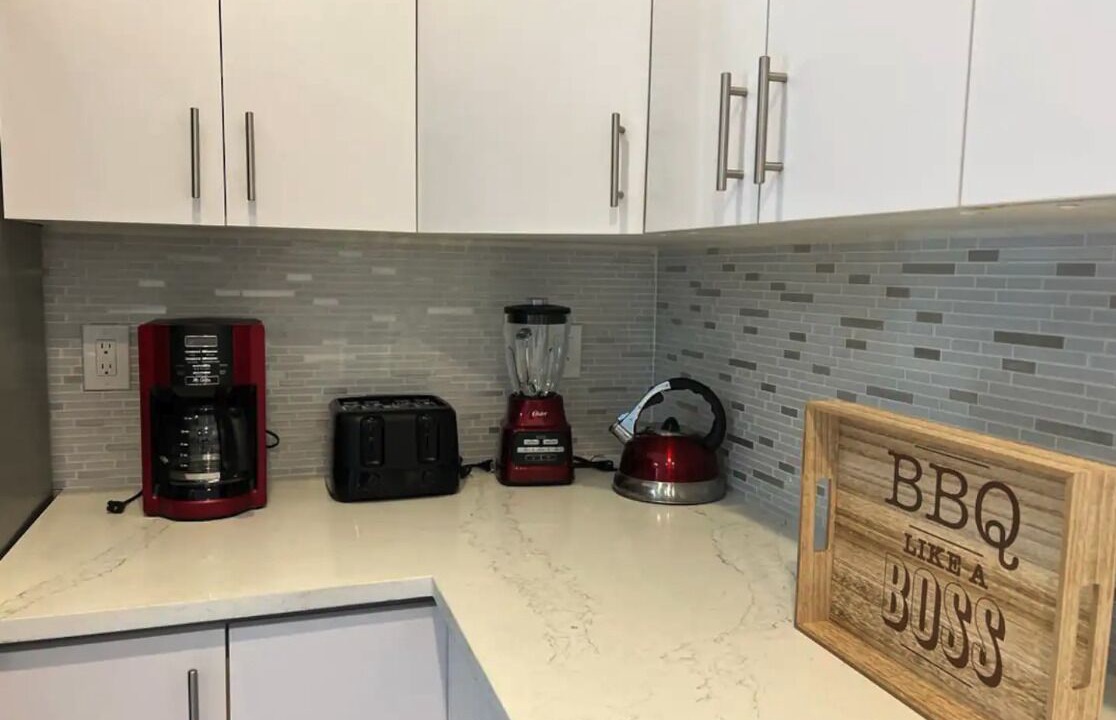 Photo of Kitchen in North Central Hollywood