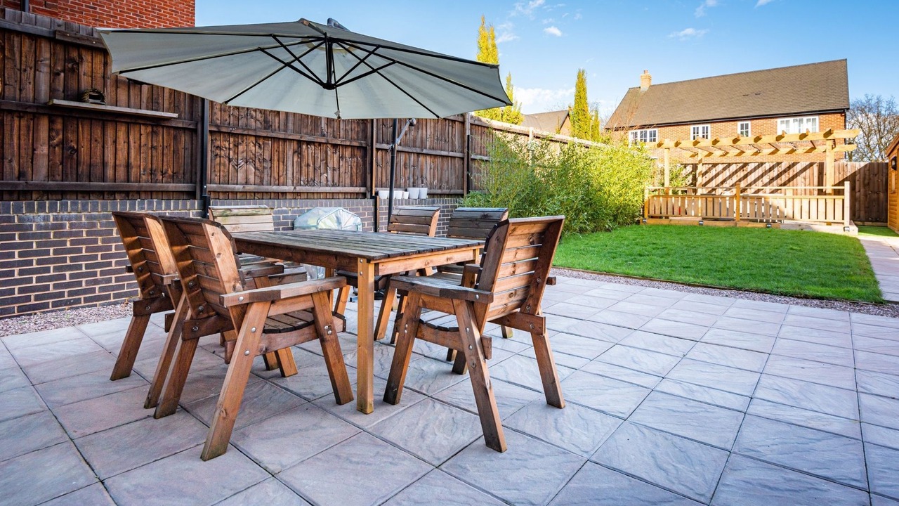 Photo of Outdoor in Uttoxeter