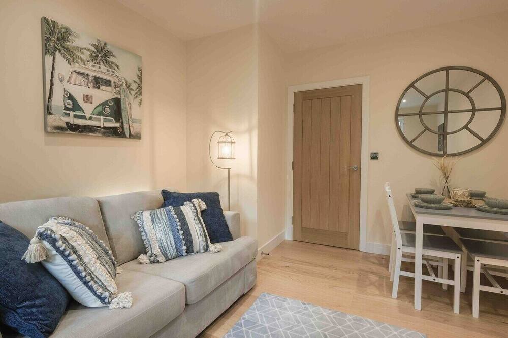 Photo of Livingroom in Southampton City Centre