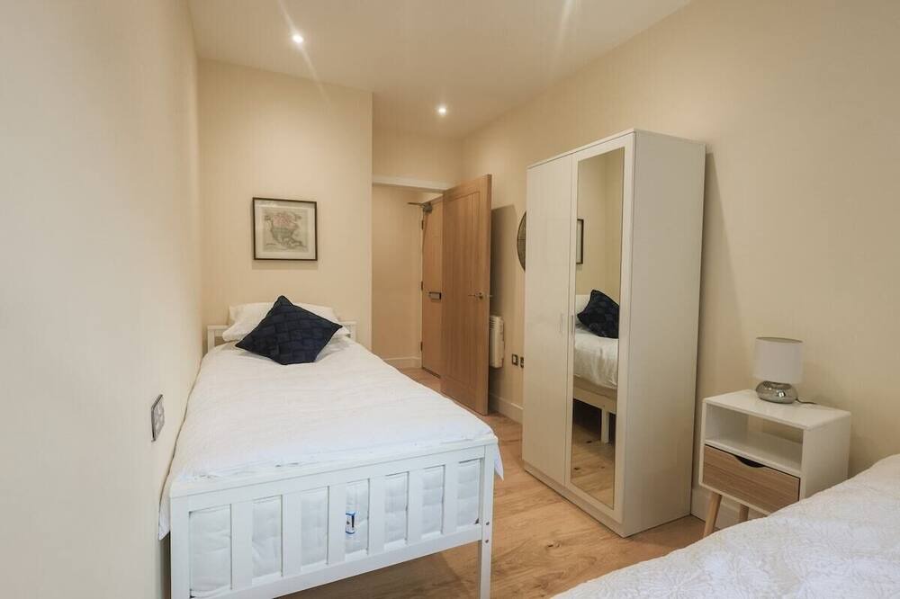 Photo of Bedroom in Southampton City Centre