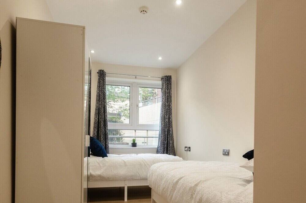 Photo of Bedroom in Southampton City Centre
