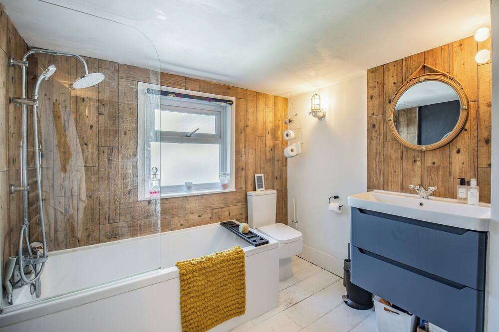 Photo of Bathroom in Ramsgate