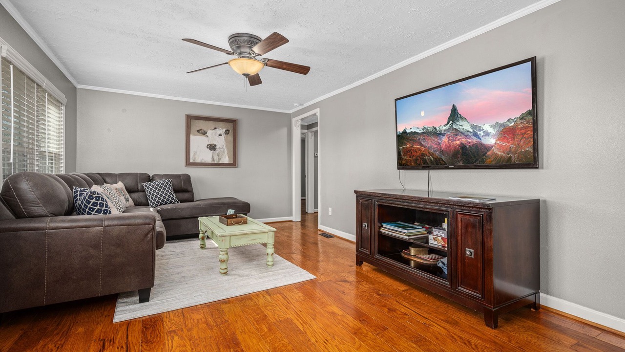 Photo of Livingroom in Baxter