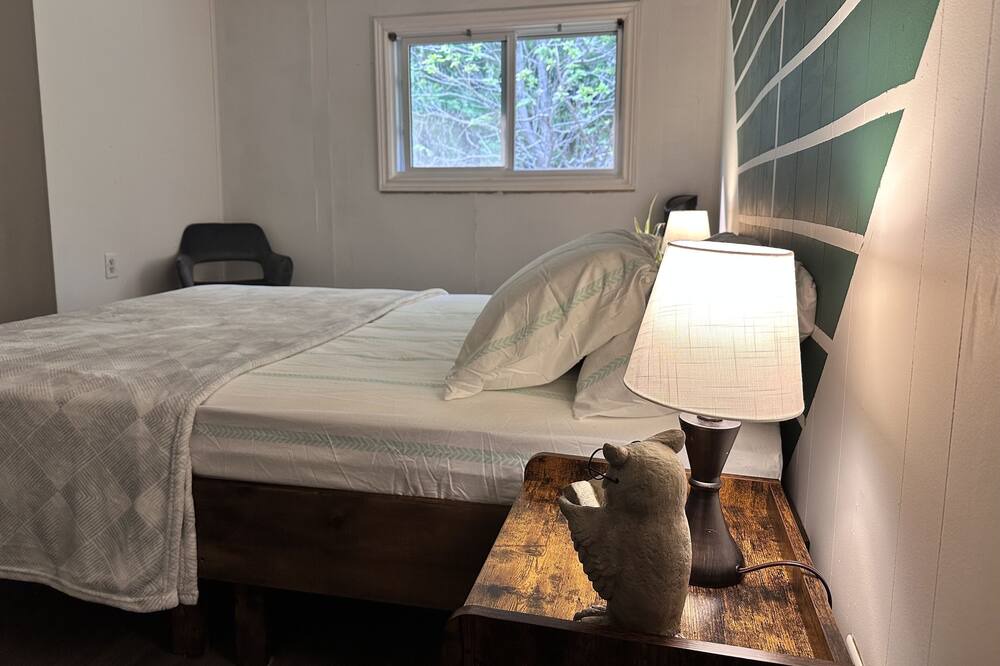 Photo of Bedroom in Bancroft
