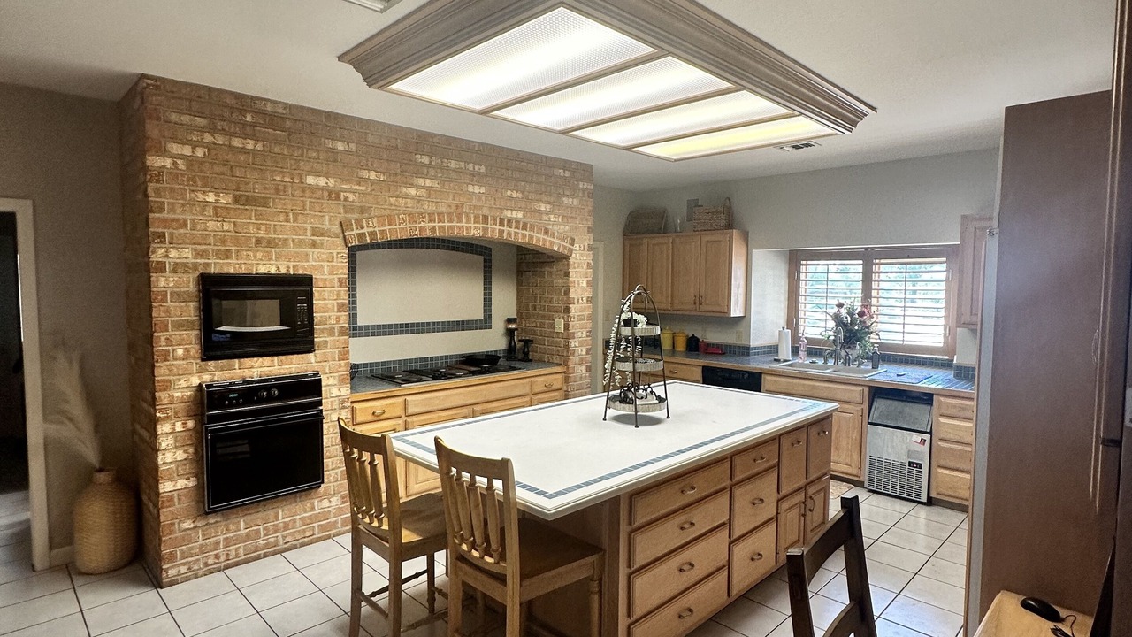 Photo of Kitchen in George West