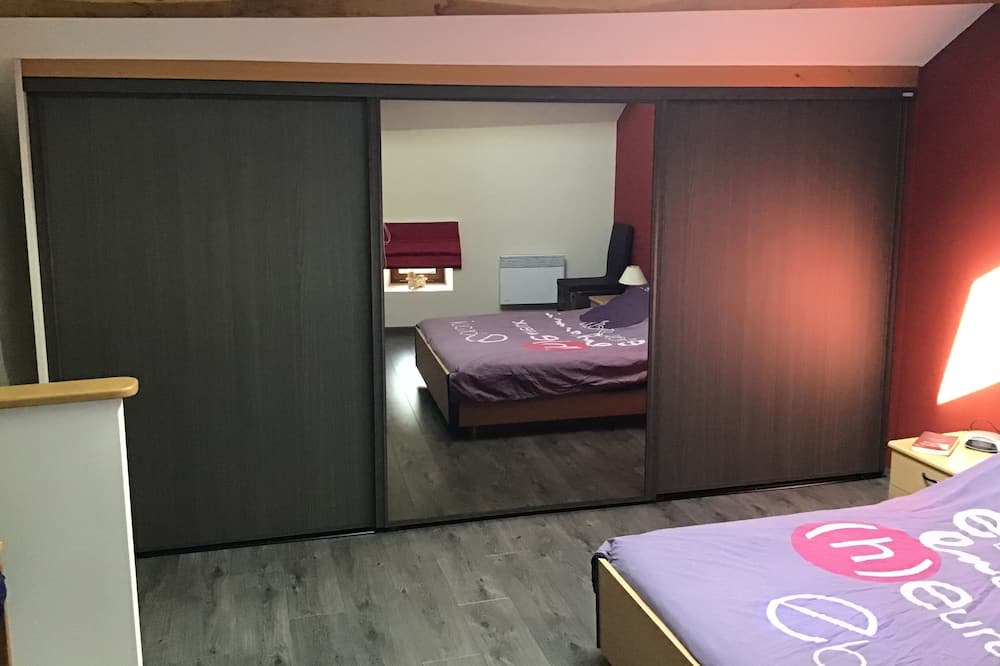 Photo of Bedroom in Saint-Jean-d'Alcapies