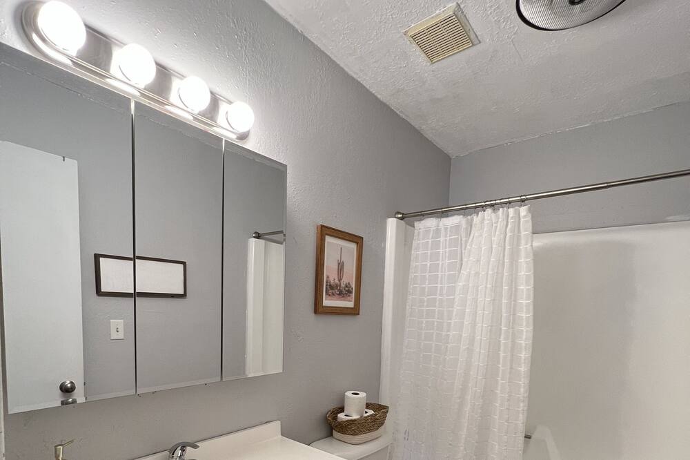 Photo of Bathroom in Harper County