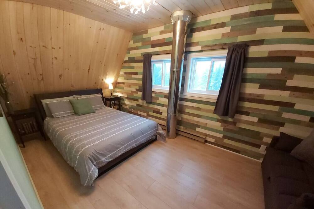 Photo of Bedroom in Saint Zenon