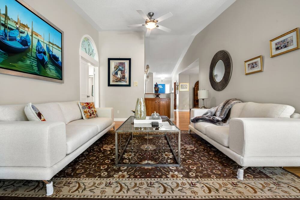 Photo of Livingroom in Southwest Calgary