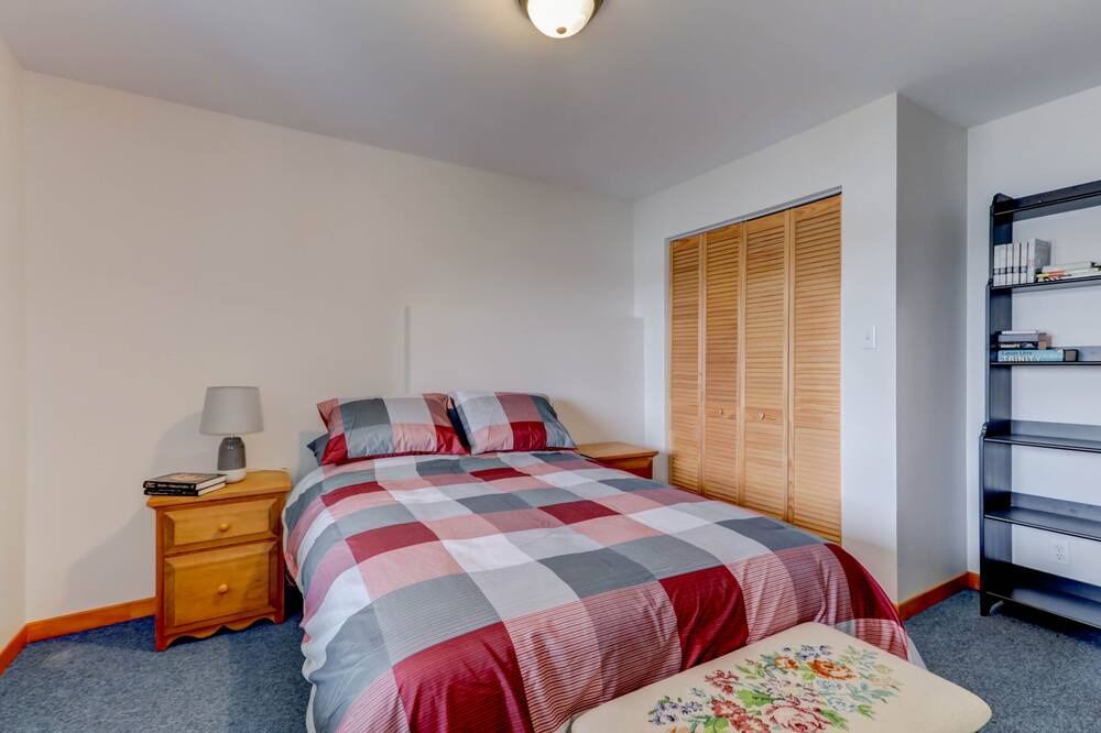 Photo of Bedroom in Lac-Louisa