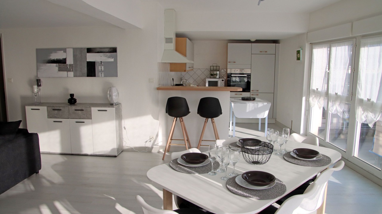 Photo of Others in Epernay