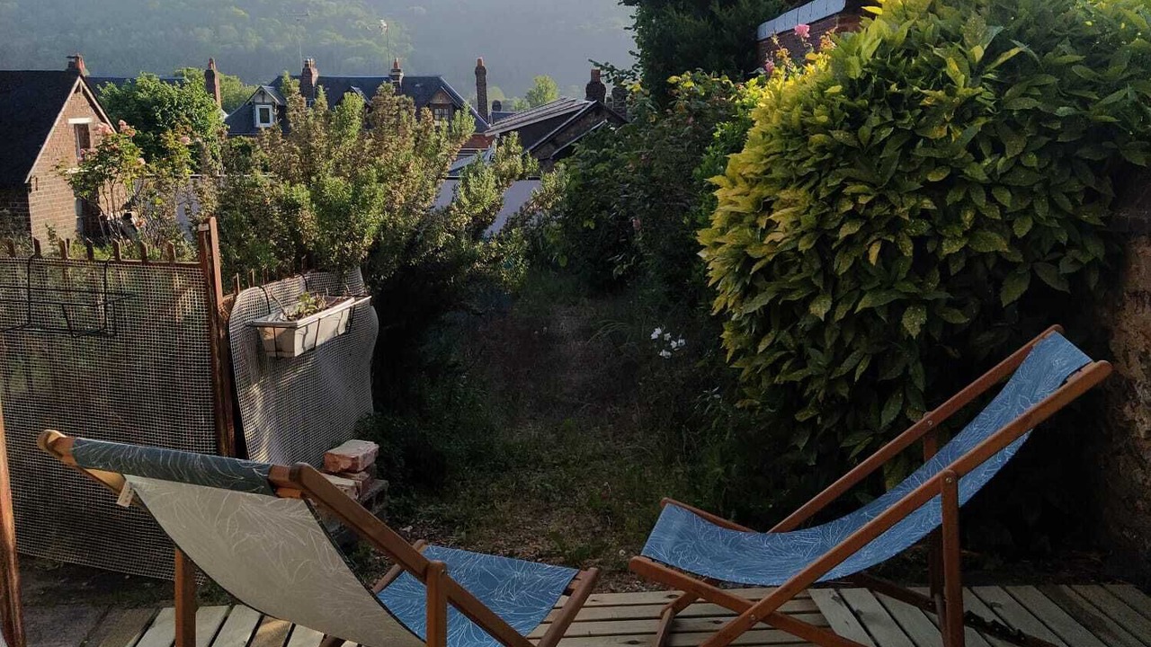 Photo of Patio Balcony in Deville-les-Rouen