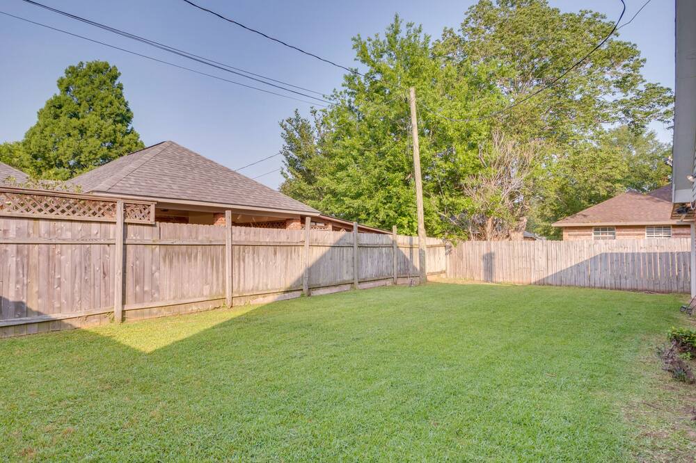 Photo of Outdoor in Alexandria