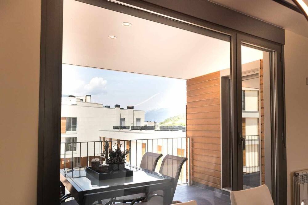 Photo of Patio Balcony in Latas