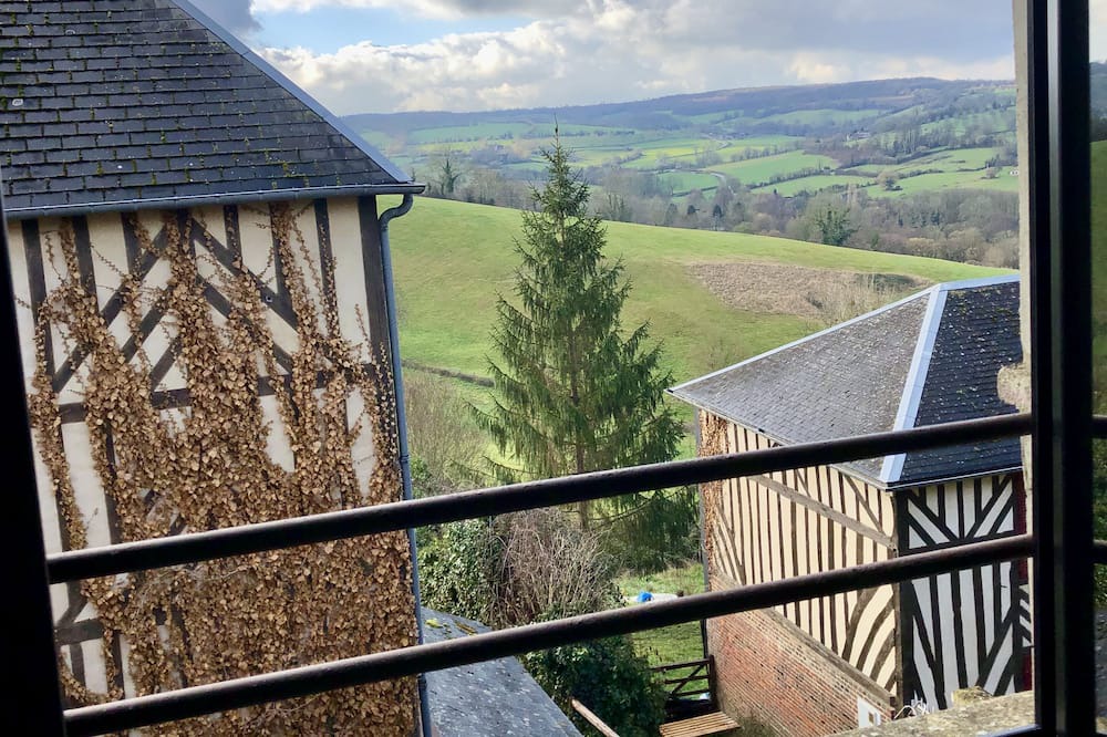 Photo of Outdoor in Crouttes