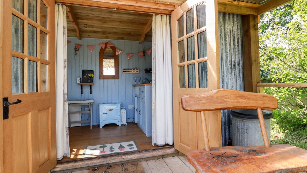 Photo of Outdoor in Brazzacott