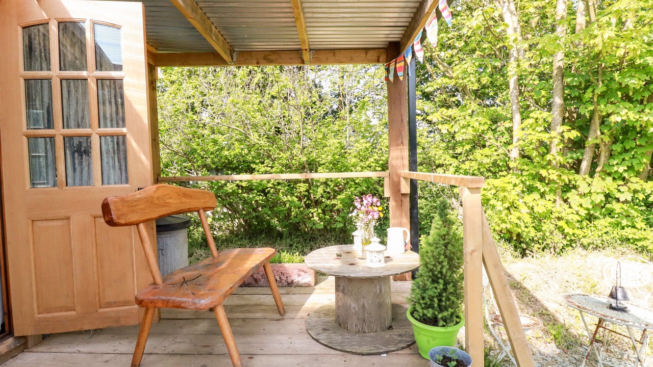 Photo of Outdoor in Brazzacott