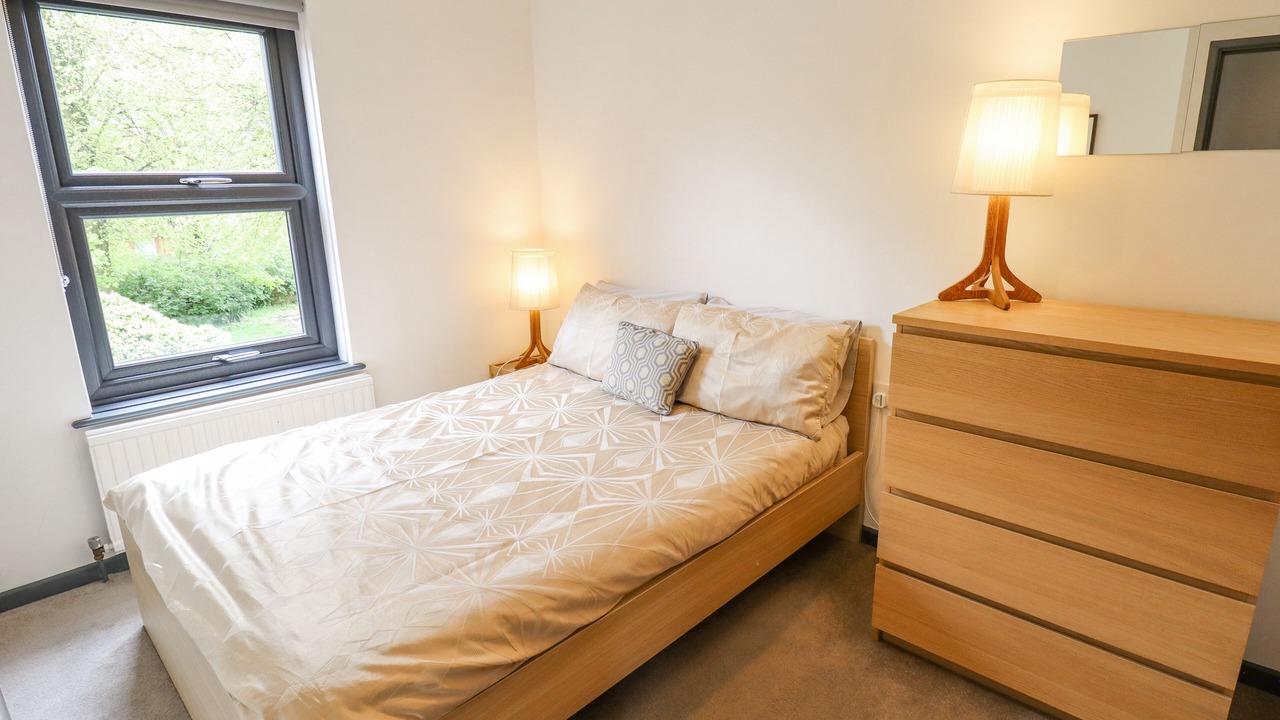 Photo of Others in Lincoln