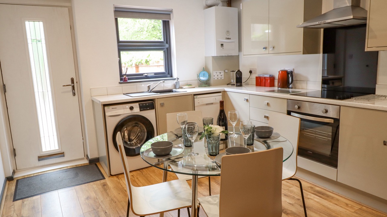 Photo of Others in Lincoln