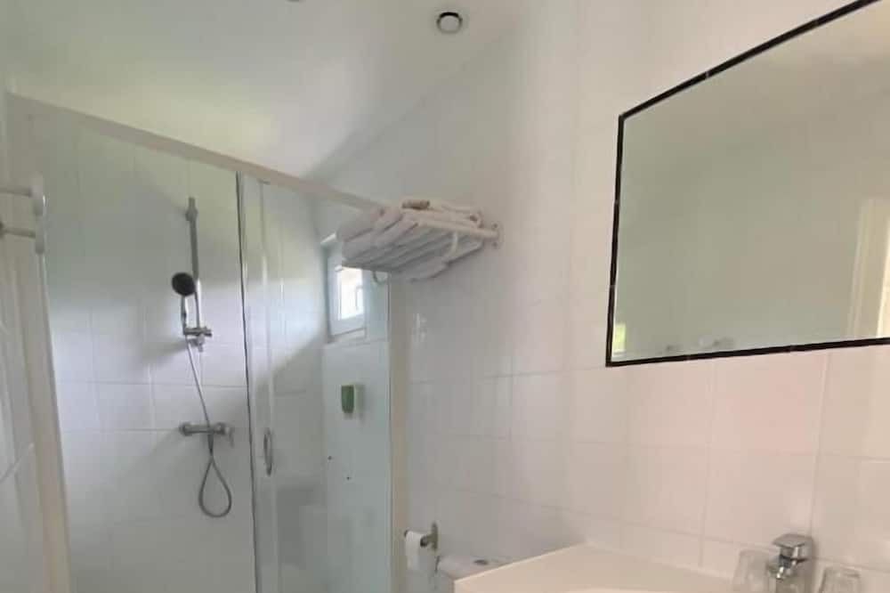 Photo of Bathroom in Varengeville-sur-Mer