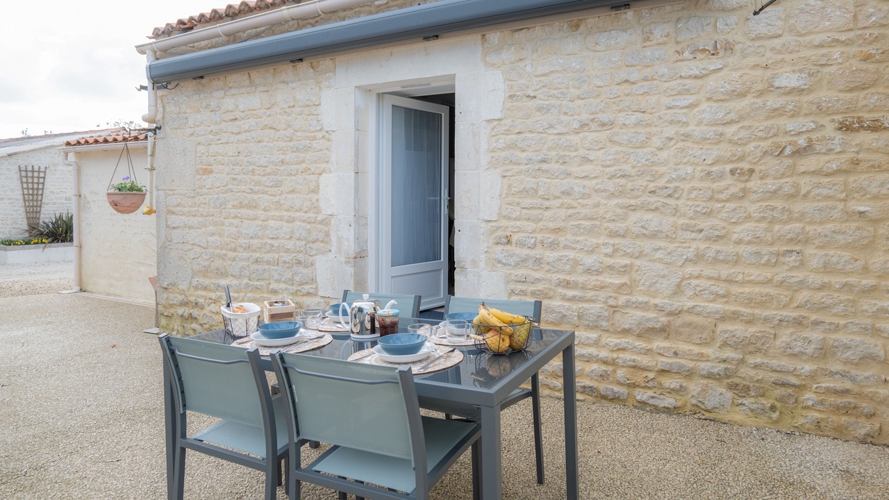 Photo of Outdoor in Lairoux