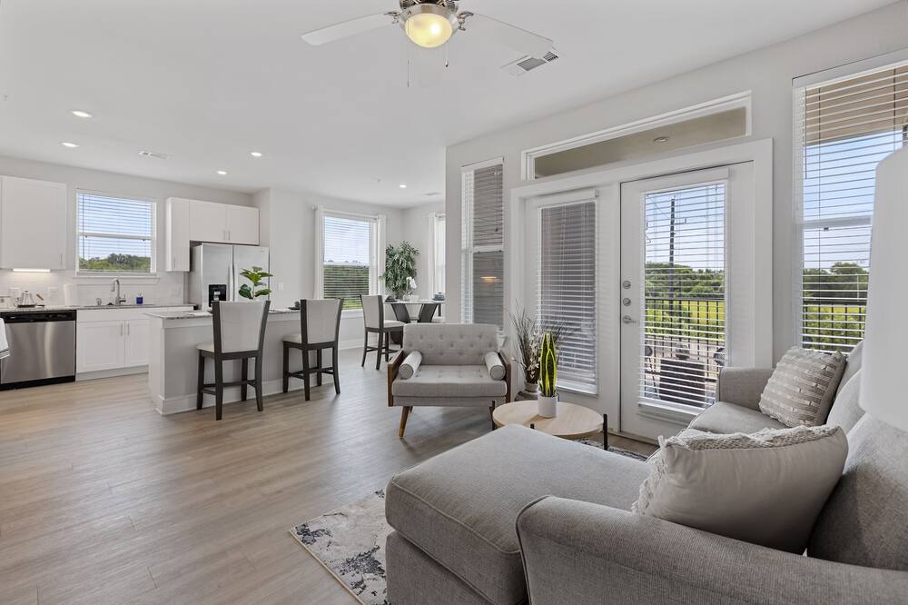 Photo of Livingroom in Addicks