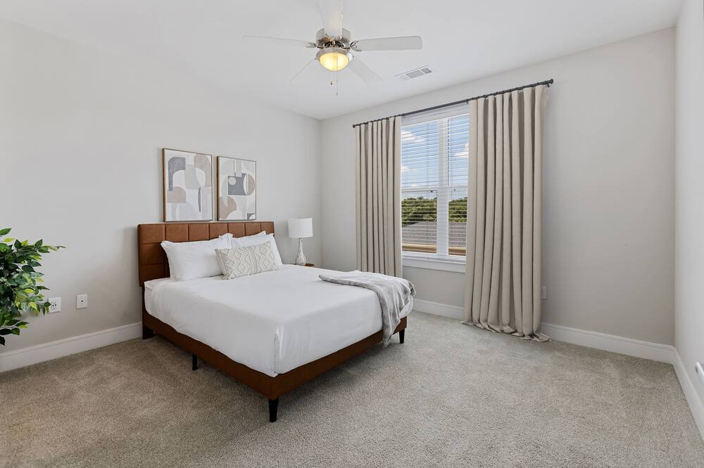 Photo of Bedroom in Addicks