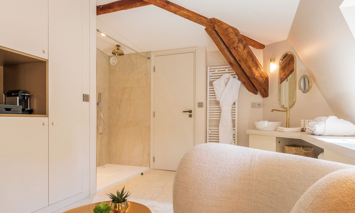 Photo of Bedroom in Aix-les-Bains City Center