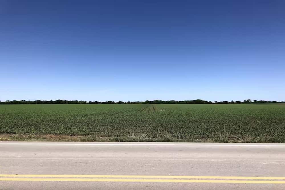 Photo of Outdoor in Lancaster