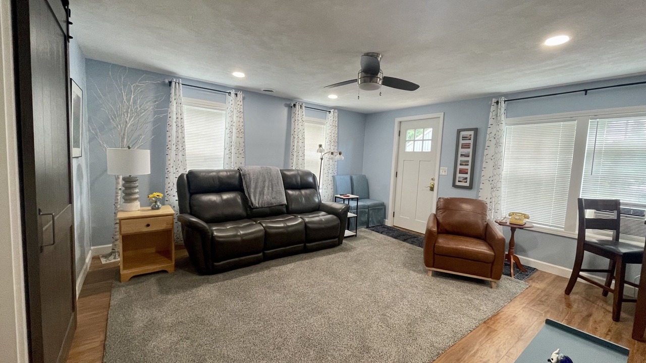 Photo of Livingroom in Marietta