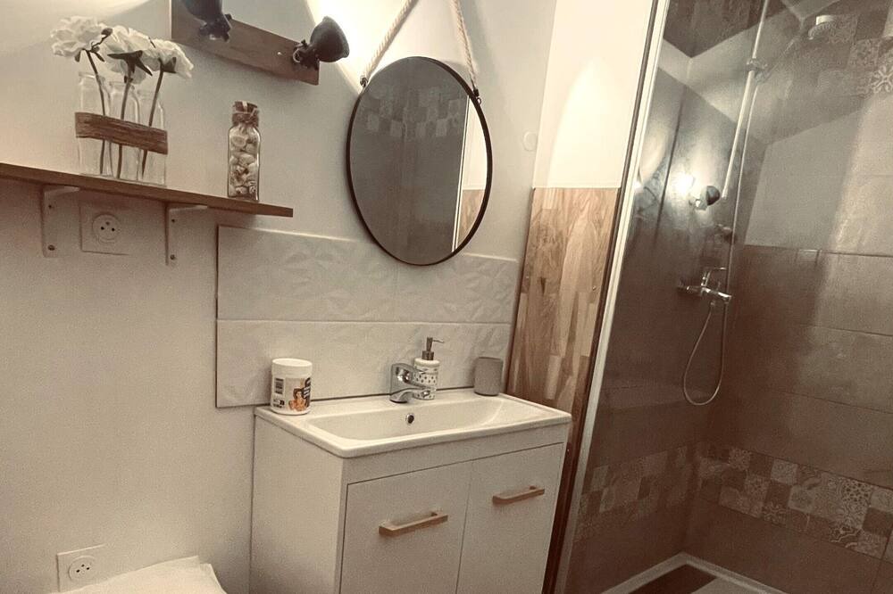Photo of Bathroom in Vernon