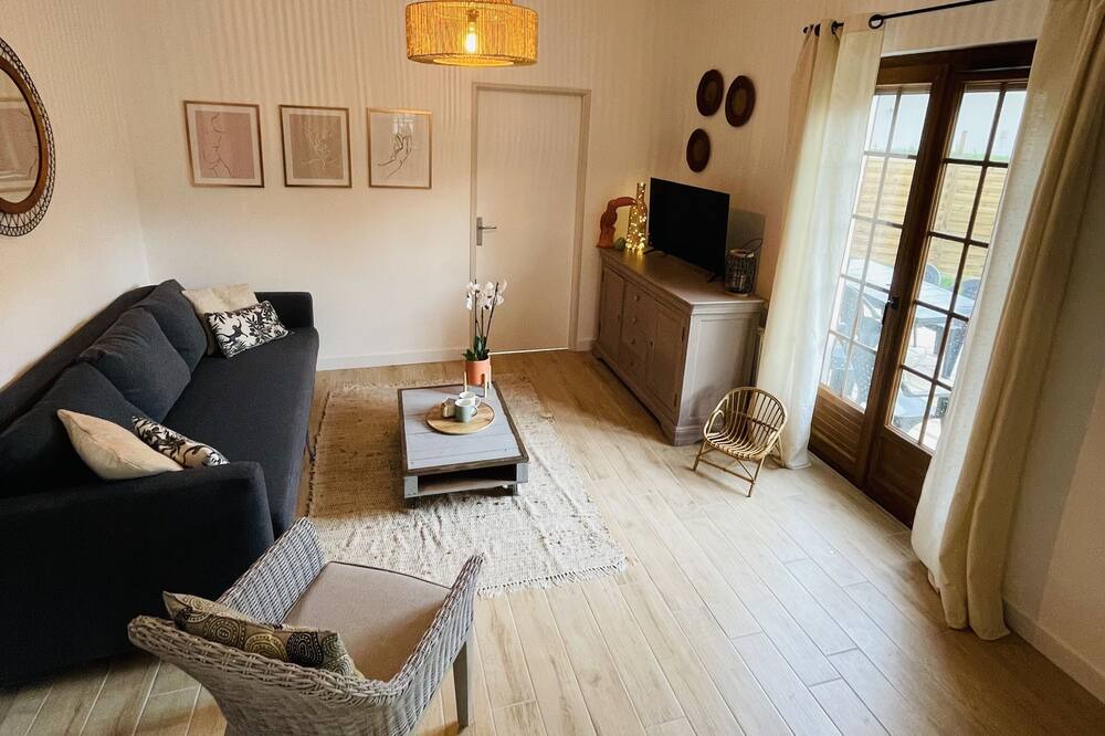 Photo of Livingroom in Vernon