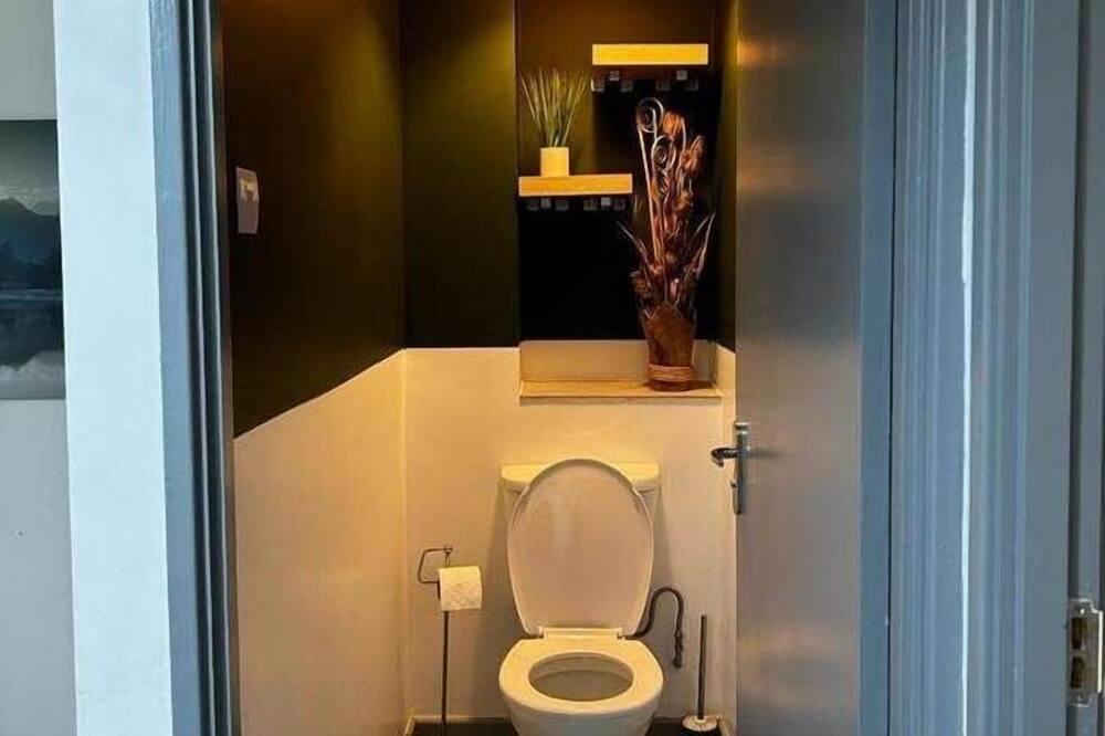 Photo of Bathroom in Tipton