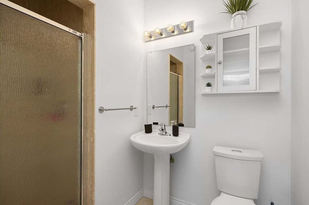 Photo of Bathroom in Lafontaine