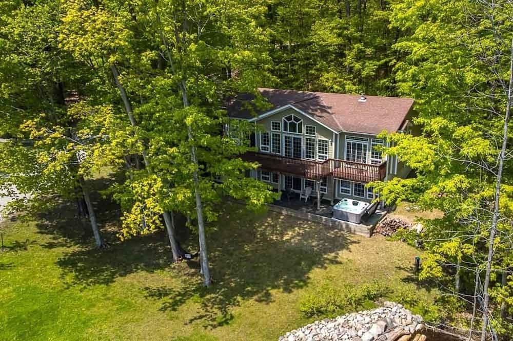 Photo of Outdoor in Lafontaine